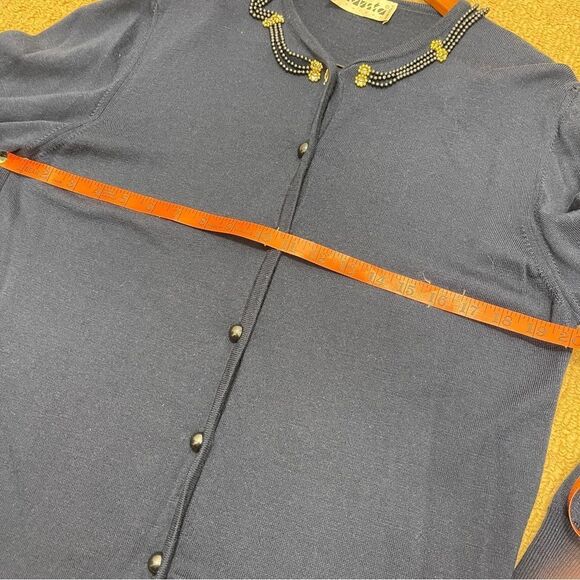 Vintage Italian 100% Merino Wool Beaded Cardigan -M - Picture 8 of 8